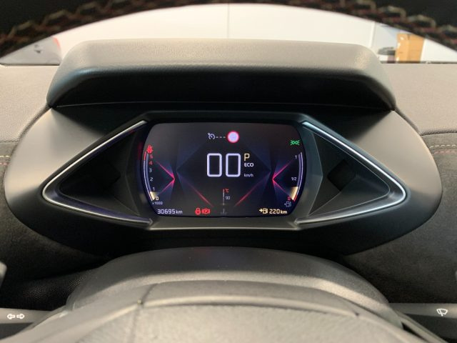 DS DS 3 CROSSBACK PERFORMANCE LINE 1.5 BLUEHDI STR - foto 23