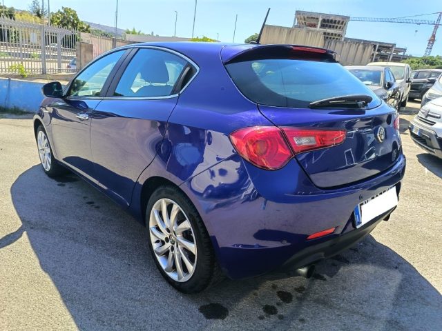 ALFA ROMEO GIULIETTA 2.0 JTDM-2 175 CV TCT EXCLUSIVE - foto 6