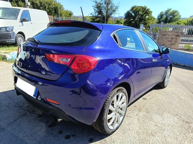ALFA ROMEO GIULIETTA 2.0 JTDM-2 175 CV TCT EXCLUSIVE - foto 7