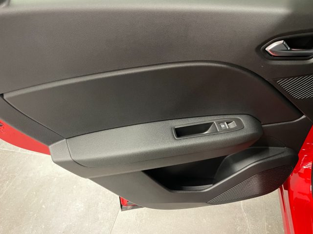 RENAULT CAPTUR 1.2 ECO-G 120 CV GPL TECHNO KM0  - foto 19