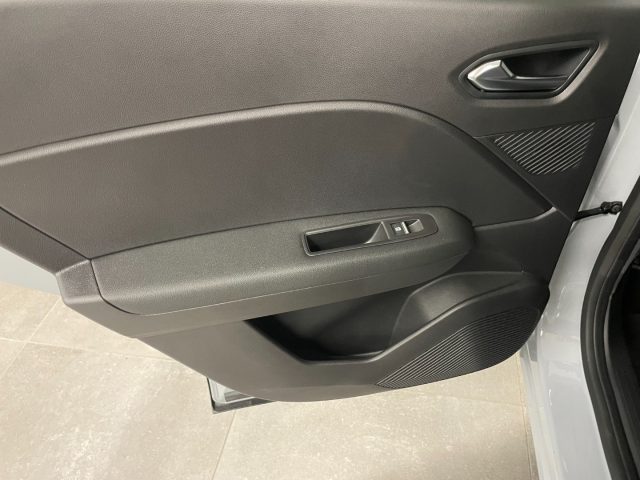 RENAULT CAPTUR 1.2 ECO-G 120 CV GPL TECHNO KM0  - foto 12