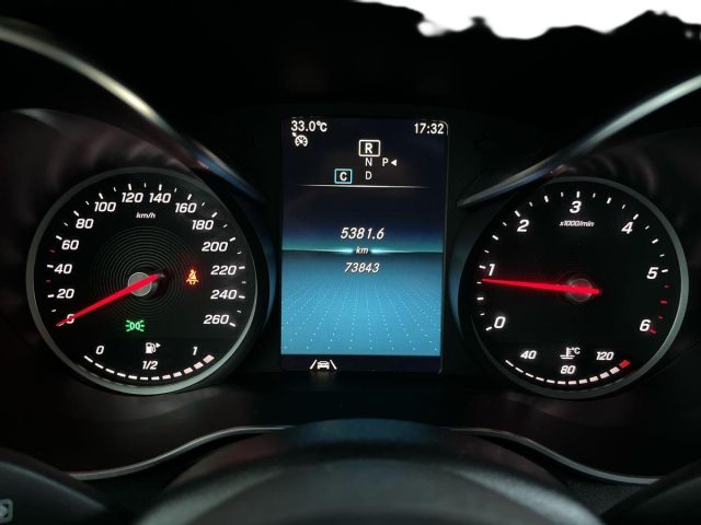MERCEDES-BENZ GLC 220 D 4MATIC COUPÉ PREMIUM - foto 8