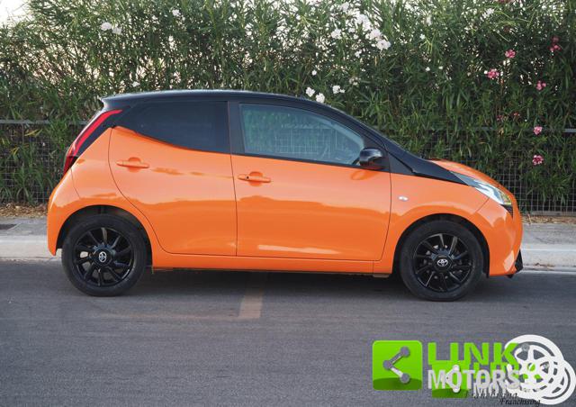 TOYOTA AYGO CONNECT ORANGE 1.0 VVT-I 72 CV 5 - foto 19