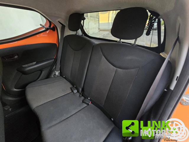 TOYOTA AYGO CONNECT ORANGE 1.0 VVT-I 72 CV 5 - foto 6