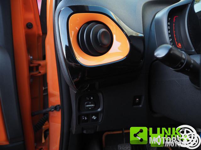 TOYOTA AYGO CONNECT ORANGE 1.0 VVT-I 72 CV 5 - foto 28