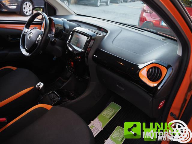 TOYOTA AYGO CONNECT ORANGE 1.0 VVT-I 72 CV 5 - foto 44