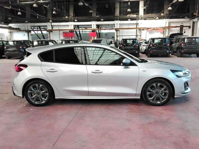 FORD FOCUS 5P ST-LINE 1.0T ECOBOOST HYBRID  - foto 5