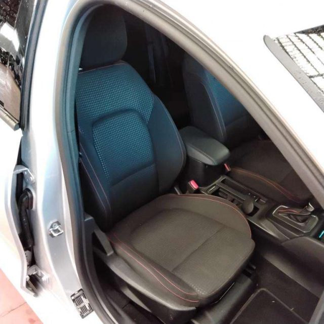 FORD FOCUS 5P ST-LINE 1.0T ECOBOOST HYBRID  - foto 11