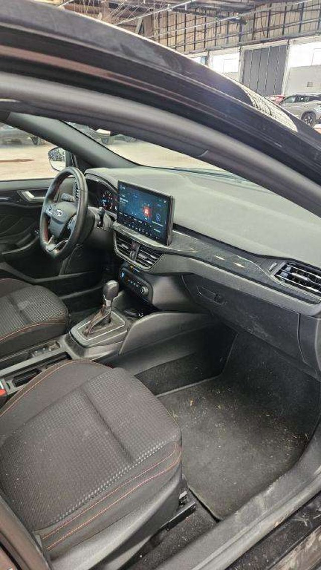 FORD FOCUS 5P ST-LINE 1.0T ECOBOOST HYBRID  - foto 8