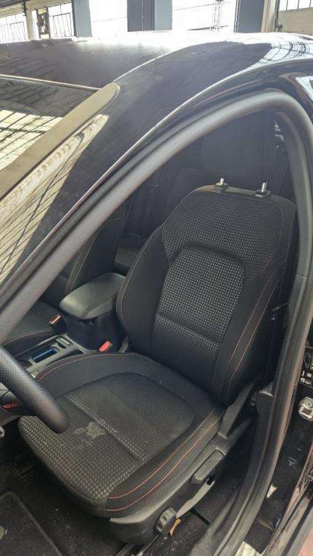 FORD FOCUS 5P ST-LINE 1.0T ECOBOOST HYBRID  - foto 13