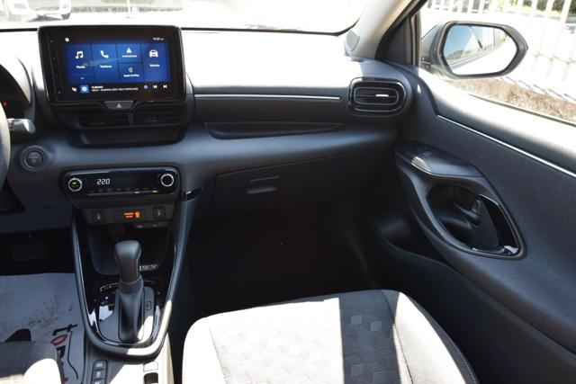 TOYOTA YARIS IV 1.5 HYBRID 115CV E-CVT HYBRID - foto 10