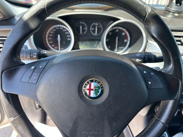 ALFA ROMEO GIULIETTA 1.6 JTDM-2 105 CV EXCLUSIVE - foto 15