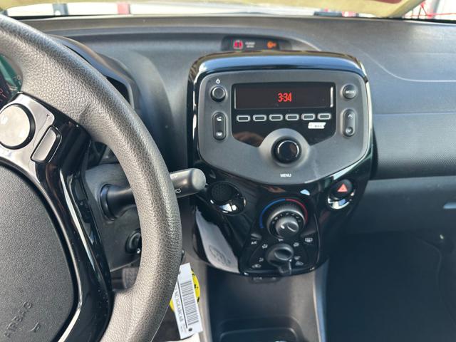 CITROEN C1 VTI 72 5 PORTE SHINE - foto 17