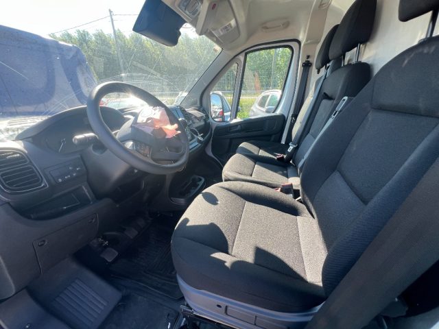 TOYOTA PROACE MAX 33 2.2 BLUEHDI 120CV - foto 13
