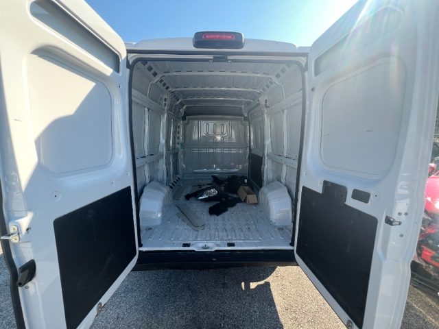 TOYOTA PROACE MAX 33 2.2 BLUEHDI 120CV - foto 30