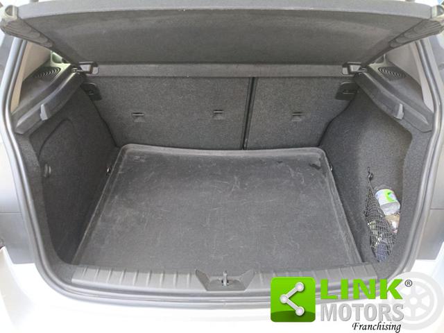 BMW 116 D 5P. SPORT - foto 23