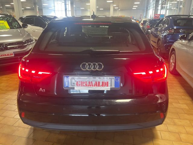 AUDI A1 SPORTBACK 30 TFSI S TRONIC ADMIR - foto 4