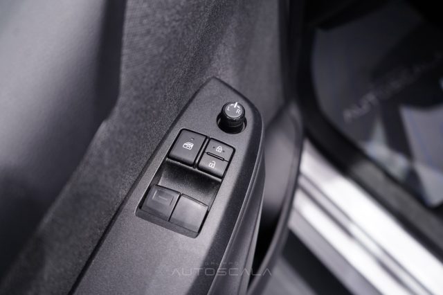 TOYOTA YARIS 1.5 HYBRID 5 PORTE BUSINESS - foto 10