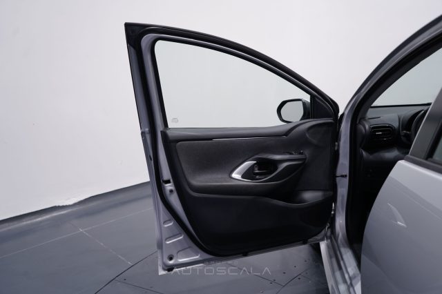 TOYOTA YARIS 1.5 HYBRID 5 PORTE BUSINESS - foto 9