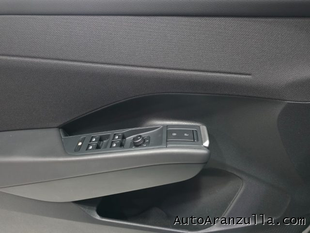VOLKSWAGEN T-ROC NEW 1.5 ETSI ACT 115CV DSG LIFE  - foto 22