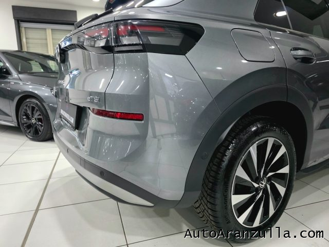 VOLKSWAGEN T-ROC NEW 1.5 ETSI ACT 115CV DSG LIFE  - foto 29