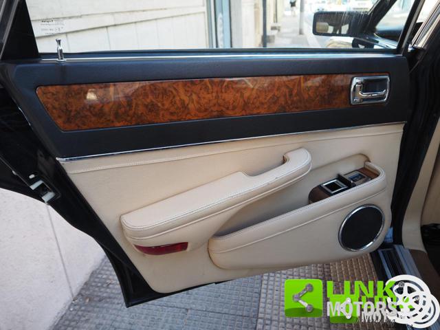 JAGUAR XJ40 3.6 - foto 27