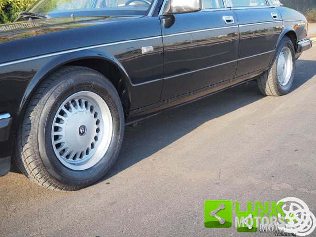 JAGUAR XJ40 3.6 - foto 31