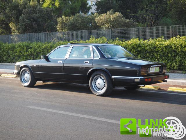 JAGUAR XJ40 3.6 - foto 16