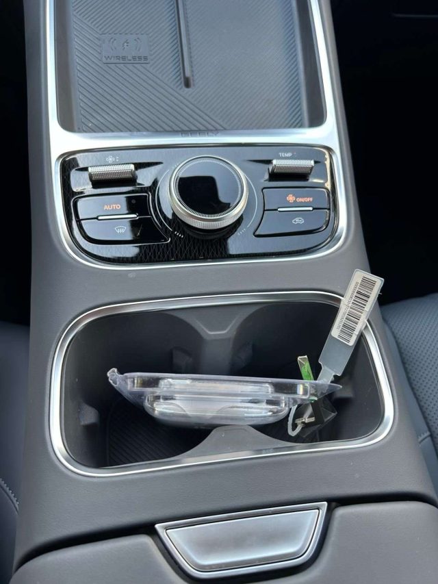 GEELY STARRAY EM-I 1.5 PLUG-IN HYBRID LAUNCH EDITIO - foto 11