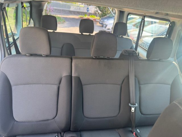 RENAULT TRAFIC BLUEDCI 150CV AUTHENTIC 9 POSTI - foto 12
