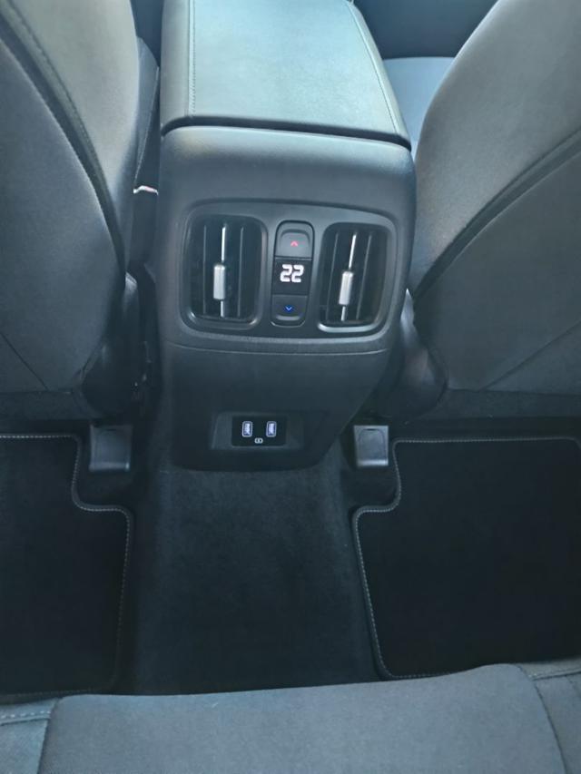 HYUNDAI TUCSON 1.6 CRDI 48VXLINE MT - foto 8