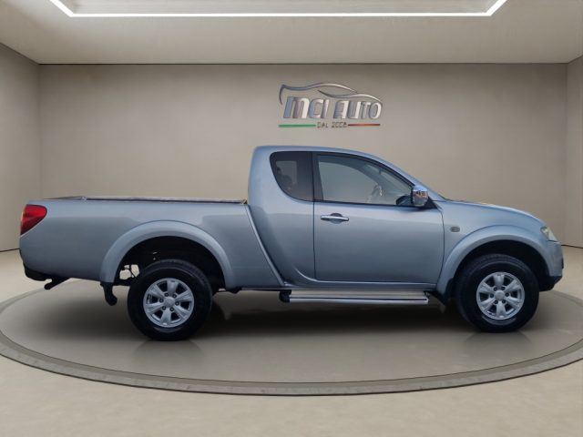 MITSUBISHI L200 2.5 DI-D/136CV CLUB CAB INVITE D - foto 6