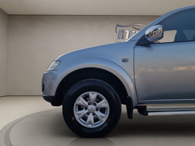MITSUBISHI L200 2.5 DI-D/136CV CLUB CAB INVITE D - foto 23