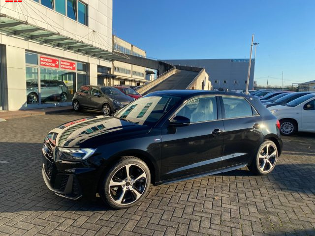 AUDI A1 SPB 30 TFSI IDENTITY BLACK EDITI - foto 11