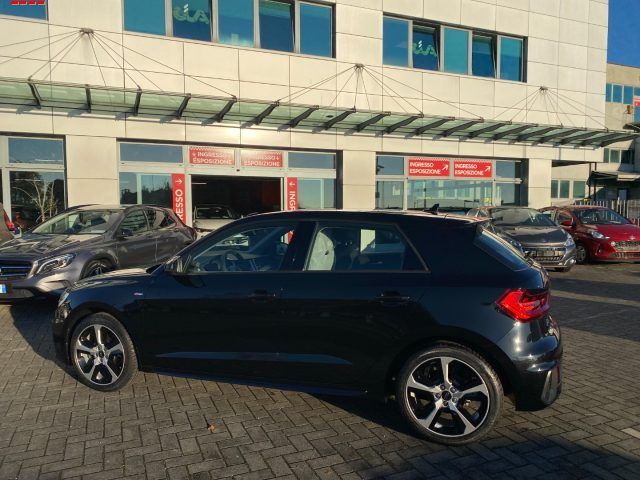 AUDI A1 SPB 30 TFSI IDENTITY BLACK EDITI - foto 13