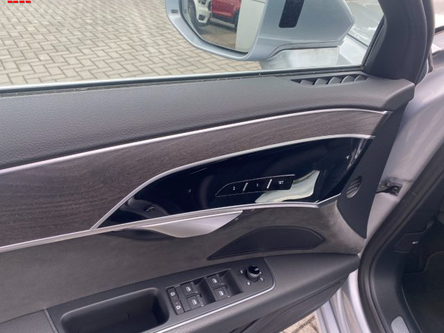 AUDI A8 50 TDI 3.0 QUATTRO TIPTRONIC - foto 9