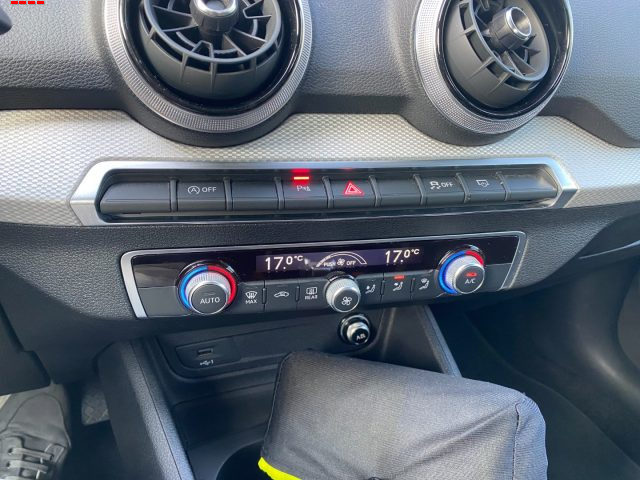 AUDI Q2 35 TFSI S TRONIC BUSINESS - foto 13