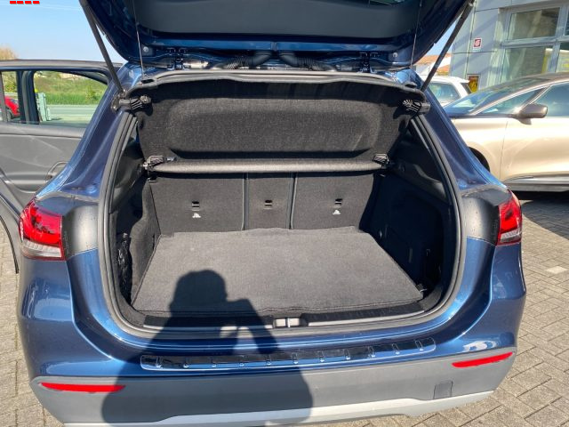 MERCEDES-BENZ GLA 200 D AUTOMATIC 4MATIC SPORT PLUS - foto 17