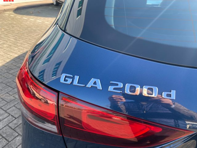 MERCEDES-BENZ GLA 200 D AUTOMATIC 4MATIC SPORT PLUS - foto 8