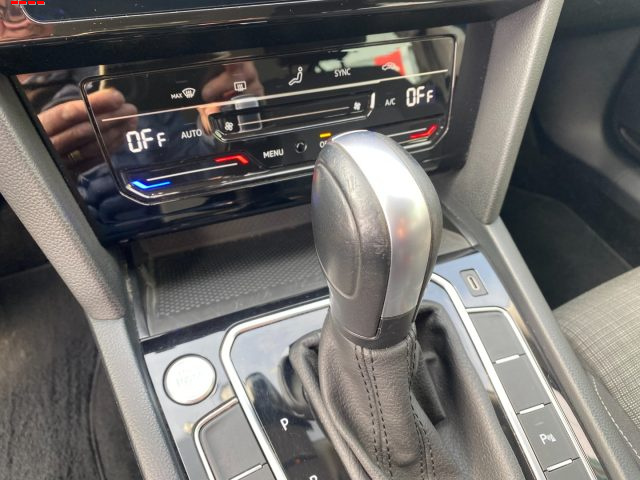 VOLKSWAGEN PASSAT VARIANT 2.0 TDI SCR 122 CV EVO DSG BUSIN - foto 11