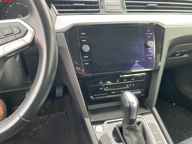 VOLKSWAGEN PASSAT VARIANT 2.0 TDI SCR EVO DSG BUSINESS X C - foto 9