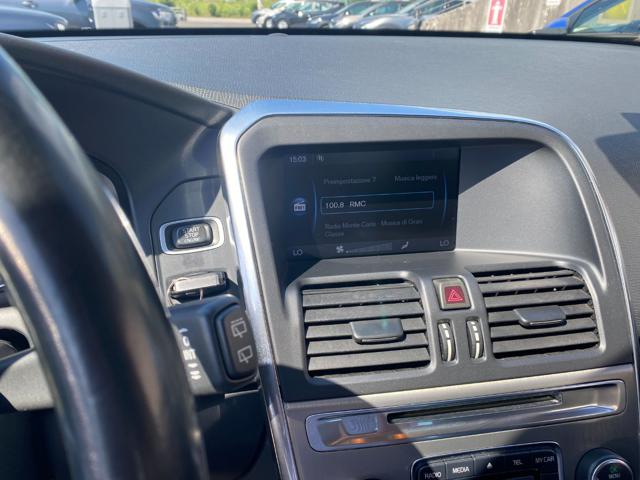 VOLVO XC60 D3 AWD GEARTRONIC KINETIC - foto 8