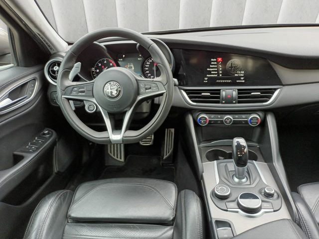 ALFA ROMEO GIULIA 2200 TD VELOCE 210CV AT8 Q4 PELL - foto 11