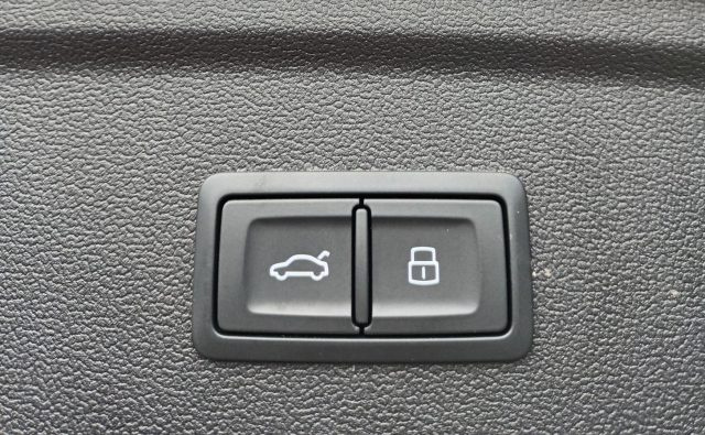AUDI A3 SPB 2000 TDI BUSINESS ADVANCED P - foto 19