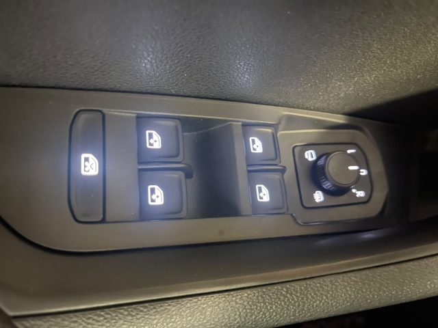 SKODA KAROQ 2.0 TDI SCR DSG SPORTLINE C/GRIM - foto 25