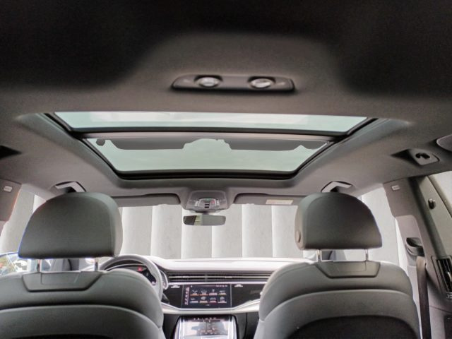 AUDI Q8 SUV 50 TDI BLACKLINE 286 CV CLIM - foto 19