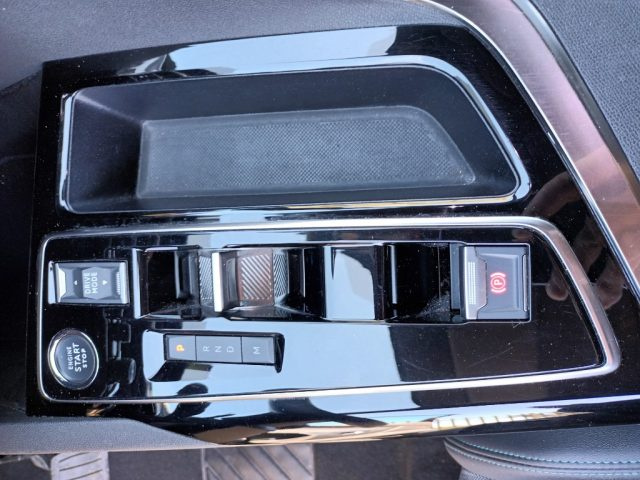 PEUGEOT 5008 1500 BLUEHDI ALLURE PACK 130CV E - foto 17