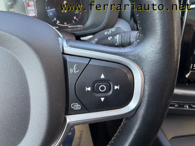 VOLVO XC60 D4 MOMENTUM AUTOMATICA - foto 20