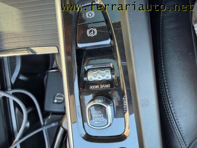 VOLVO XC60 D4 MOMENTUM AUTOMATICA - foto 22