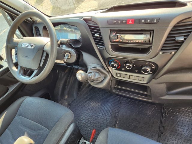 IVECO DAILY RIBALTABILE GRU MOTORE IBRIDO DI - foto 13